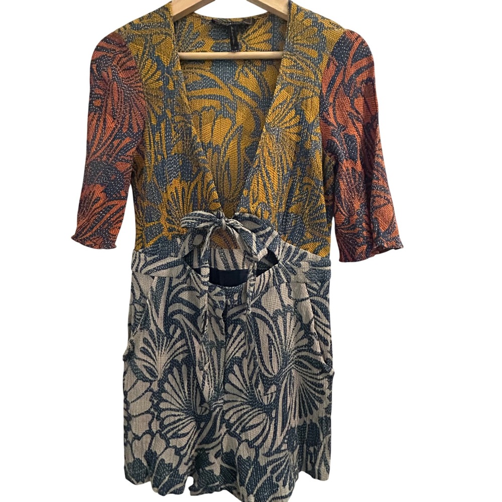 BCBGMAXAZRIA Floral Palm‎ Print Tie Front Cutout Romper Mustard Navy S